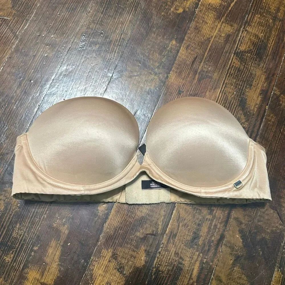 Victoria’s Secret nude Very Sexy multi-way strapless 34D bra